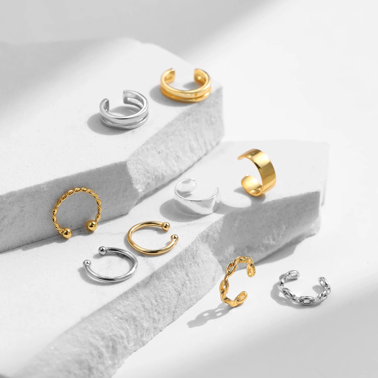 Osiris earcuff by Orea – adjustable, non-piercing 925 sterling silver jewelry